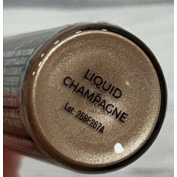 Revolution Liquid Highlighter - Liquid Champagne, Bronze Sheen, NWT - Picture 5 of 5